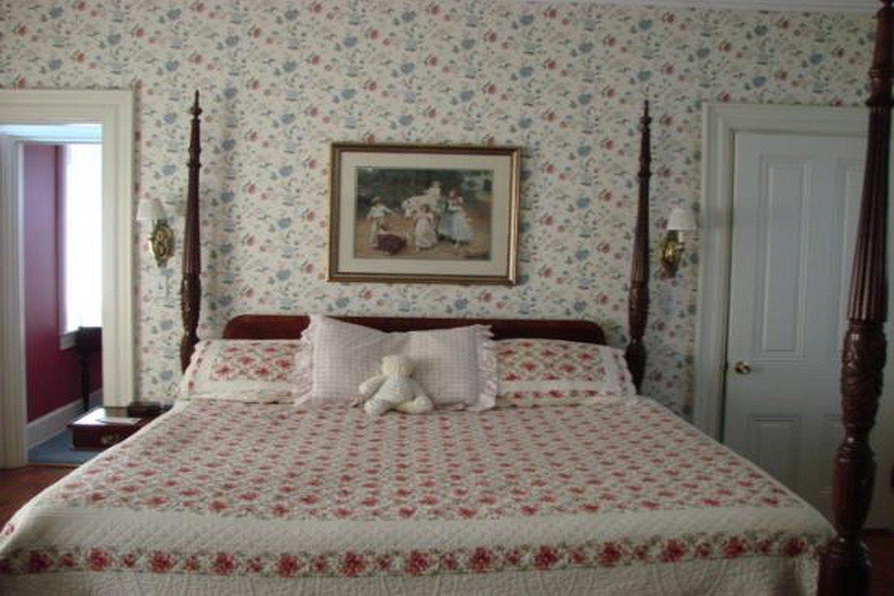 Greystone Manor Bed & Breakfast Bird-in-Hand Exterior foto